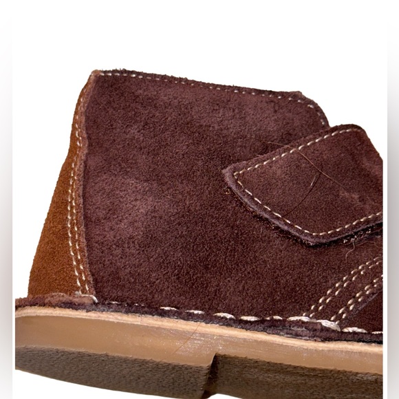 Mint! L’amour boys brown suede boots size 9 8.5 - Picture 3 of 14